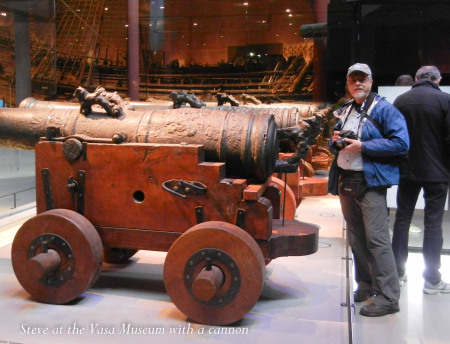 With a cannon from the Vasa in Stockholm, Swed