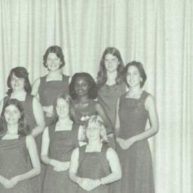 Shirley Lamoureux's Classmates profile album