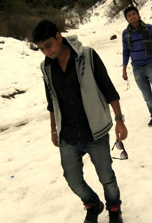 Tushar Akholic's Classmates® Profile Photo