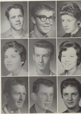 Earl Broyles' Classmates profile album