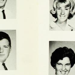 Lynda Lee's Classmates profile album