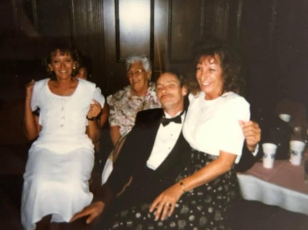 Debbie Saeuberlich's Classmates profile album