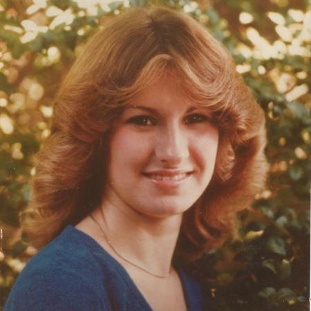 Julie Buss's Classmates® Profile Photo