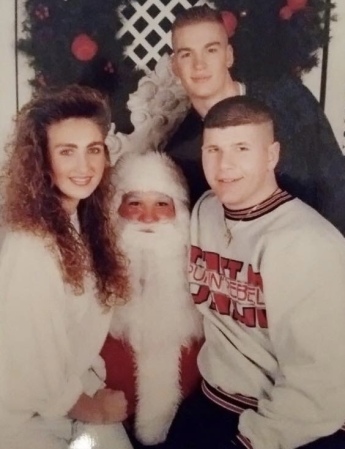  Sittin’ with Santa (12/1990)