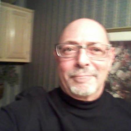 Gordon Becker's Classmates® Profile Photo