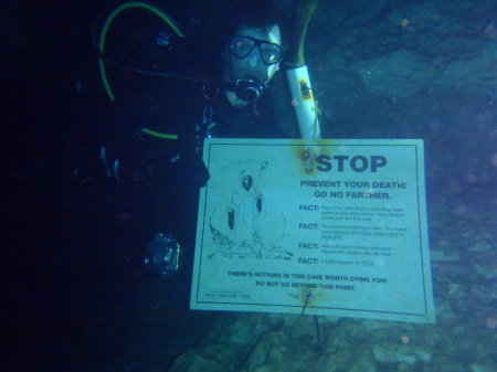 Cavern diving- Florida