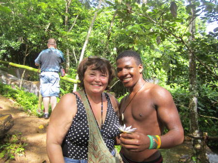 Hiking the rainforest with my guide, Roberto