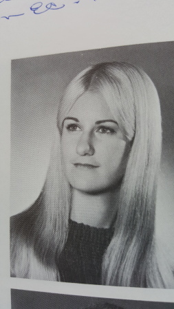 Linda Helders' Classmates profile album