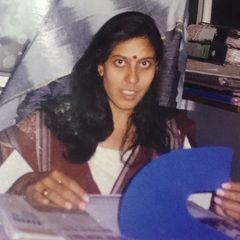 Smita Pagdaloo's Classmates® Profile Photo