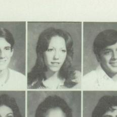 Jill Dennis' Classmates profile album