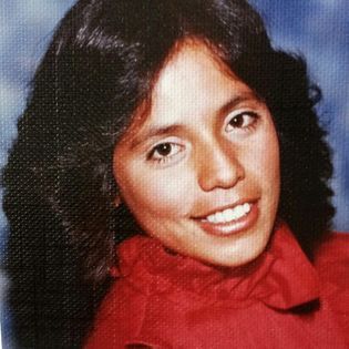 Teresa Mungarro's Classmates profile album