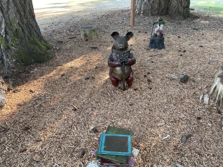 Critters listening in A Storyplace