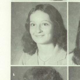 Linda Sims' Classmates profile album