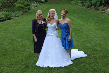 Wife Gerry, Daughter Kristen and Jen