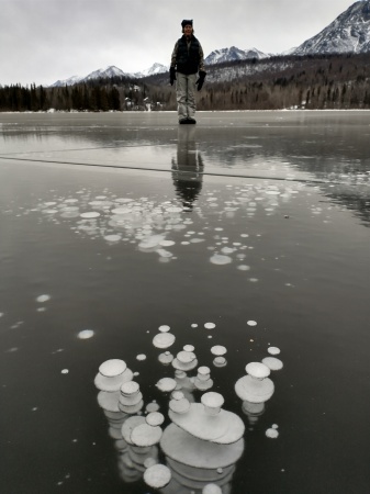 Sometimes the lake freezes before it snows