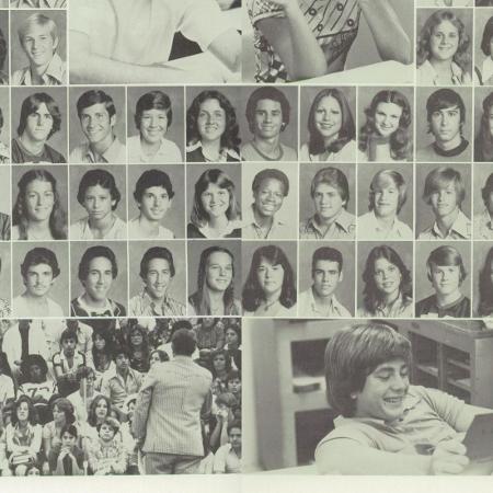 Pedro Moreno's Classmates profile album