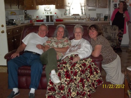 Mom, Dad, Cathy & me