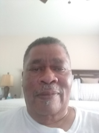 Lonnie Evans's Classmates® Profile Photo