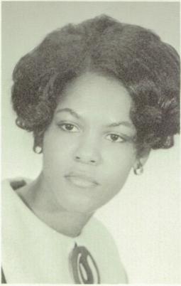 Wanda Parks' Classmates profile album