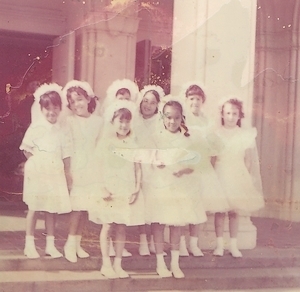 FIRST HOLY COMMUNION