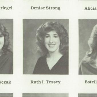 Ruth Lennon's Classmates profile album