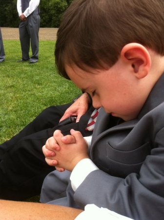 great grandson Trystin praying