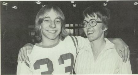 Robert Dobyns' Classmates profile album