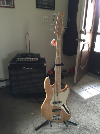 My new Bass