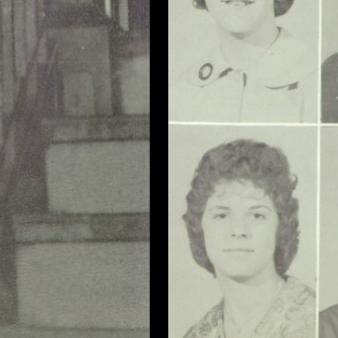Linda Cole's Classmates profile album