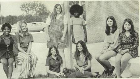 brenda barrett's Classmates profile album