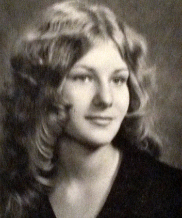 Luann Ostergaard's Classmates profile album