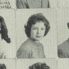 Harriet Peterson's Classmates profile album