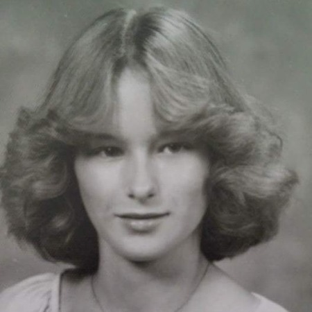 Cynthia Zollars' Classmates profile album