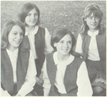 Karen D Yurkovich's Classmates profile album