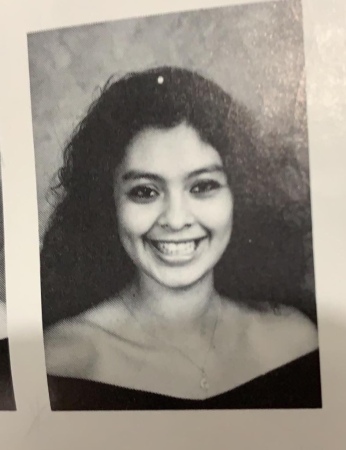 Perla Varela's Classmates profile album