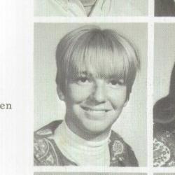 Linda Castle's Classmates profile album