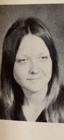 Julie Woodward's Classmates profile album