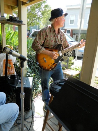 w/ Bob McDonald's awesome Gibson ES 335 (memories of 1972!)