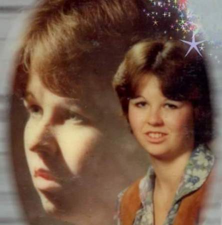 Lori Baxter-Gaunder's Classmates profile album