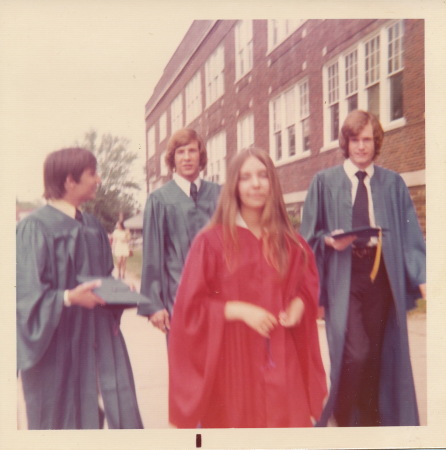 Donna Bell's Classmates profile album