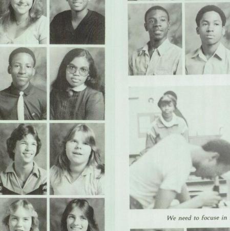 Linda Ford's Classmates profile album