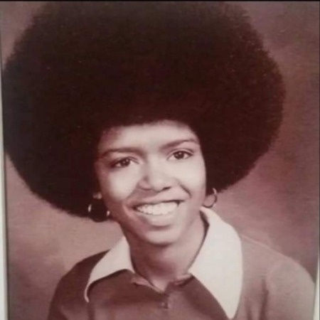 Gloria Brown's Classmates® Profile Photo