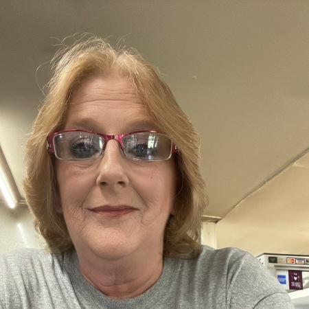 Susan Corbman's Classmates® Profile Photo