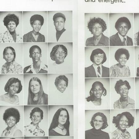 Joyce Bell's Classmates profile album