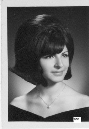 Jeni Hendricks' Classmates profile album