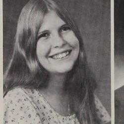 Debbie "Lynn" Sweet's Classmates profile album