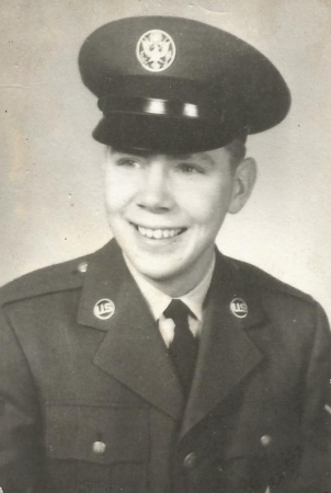 Enlisted in USAF September 1961