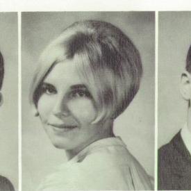 Linda Arnold's Classmates profile album