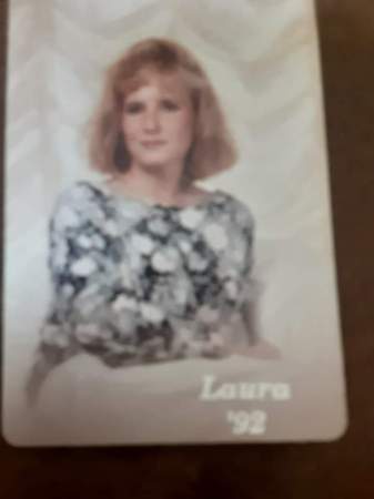 Laura Kidwell's Classmates profile album