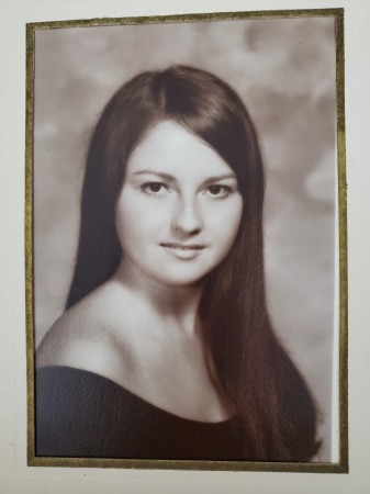 Carolyn Peres's Classmates® Profile Photo